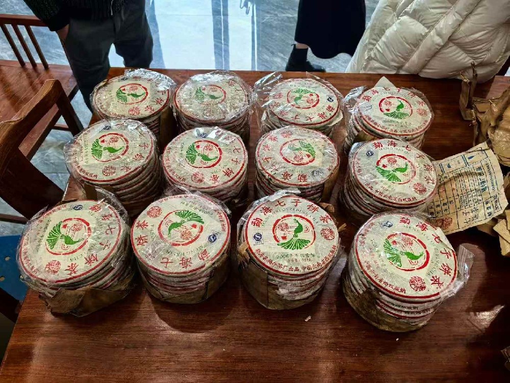 陕西普洱茶回收专业服务，全国高价上门回收，24小时联系电话